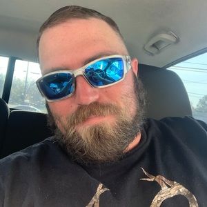 Meet your Posher, Larry